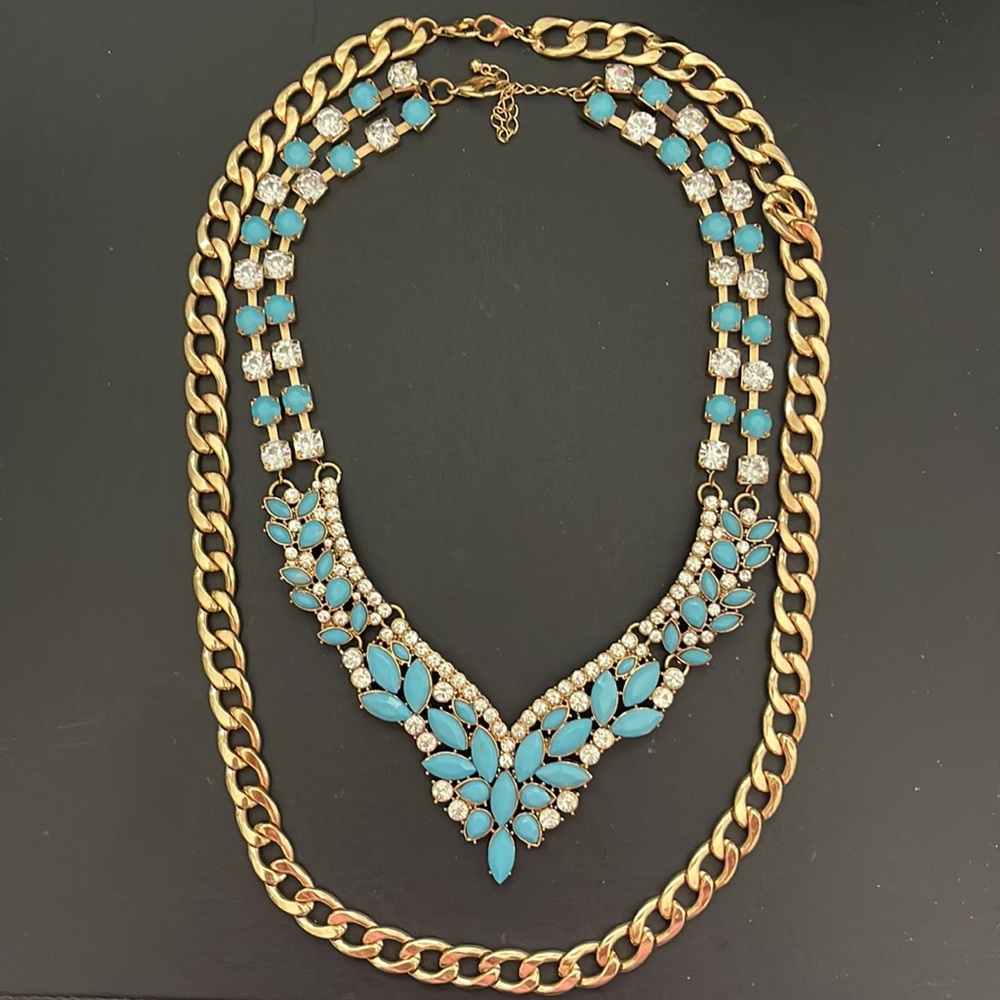 Floral Rhinestone Necklace